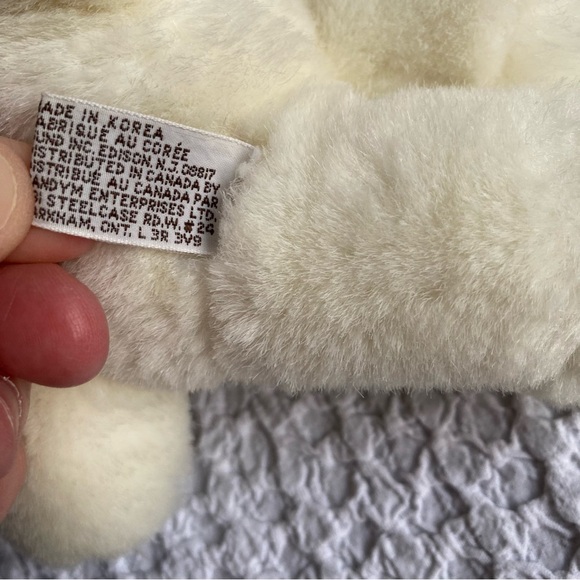 Vintage Gund baby rattle teddy bear beautiful white & baby blue stitching 1979 - Picture 5 of 5